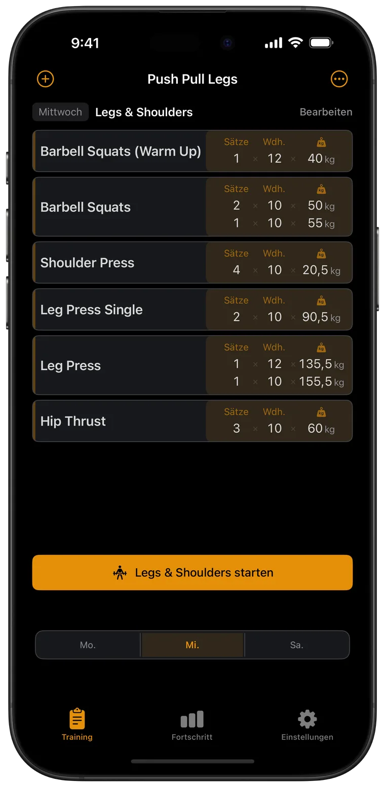 Ein übersichtlicher Push-Pull-Legs-Plan mit Übungen, Sätzen, Wiederholungen und einer Schaltfläche zum Trainingsstart